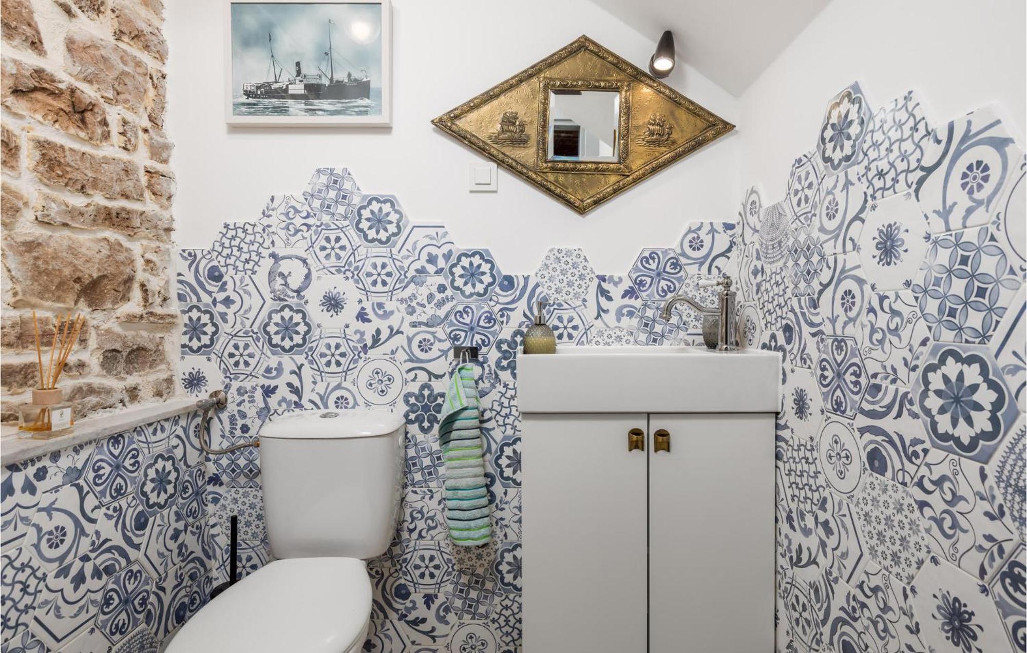 Amazing Home In Foli With Kitchen Zewnętrze zdjęcie