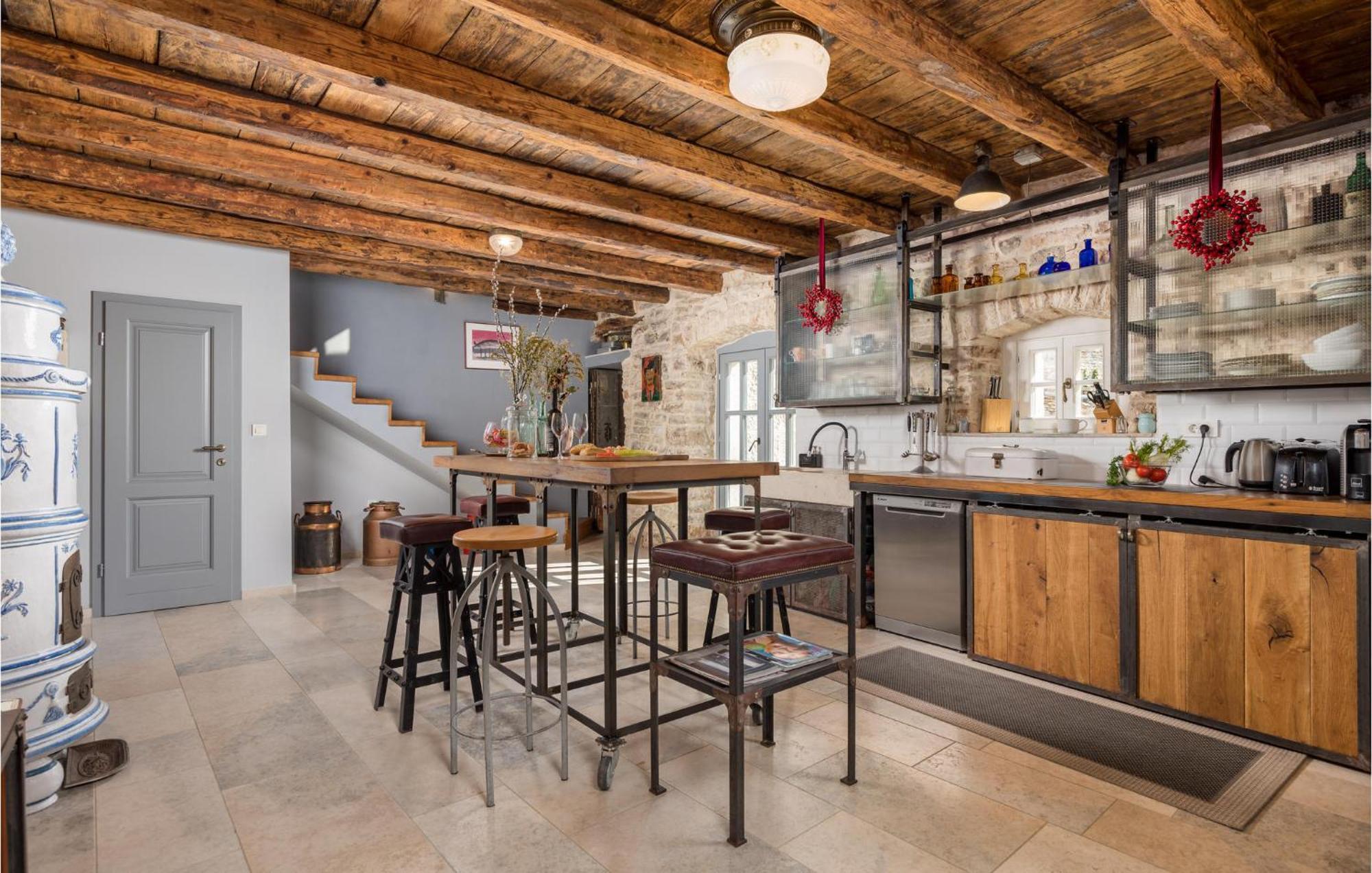 Amazing Home In Foli With Kitchen Zewnętrze zdjęcie