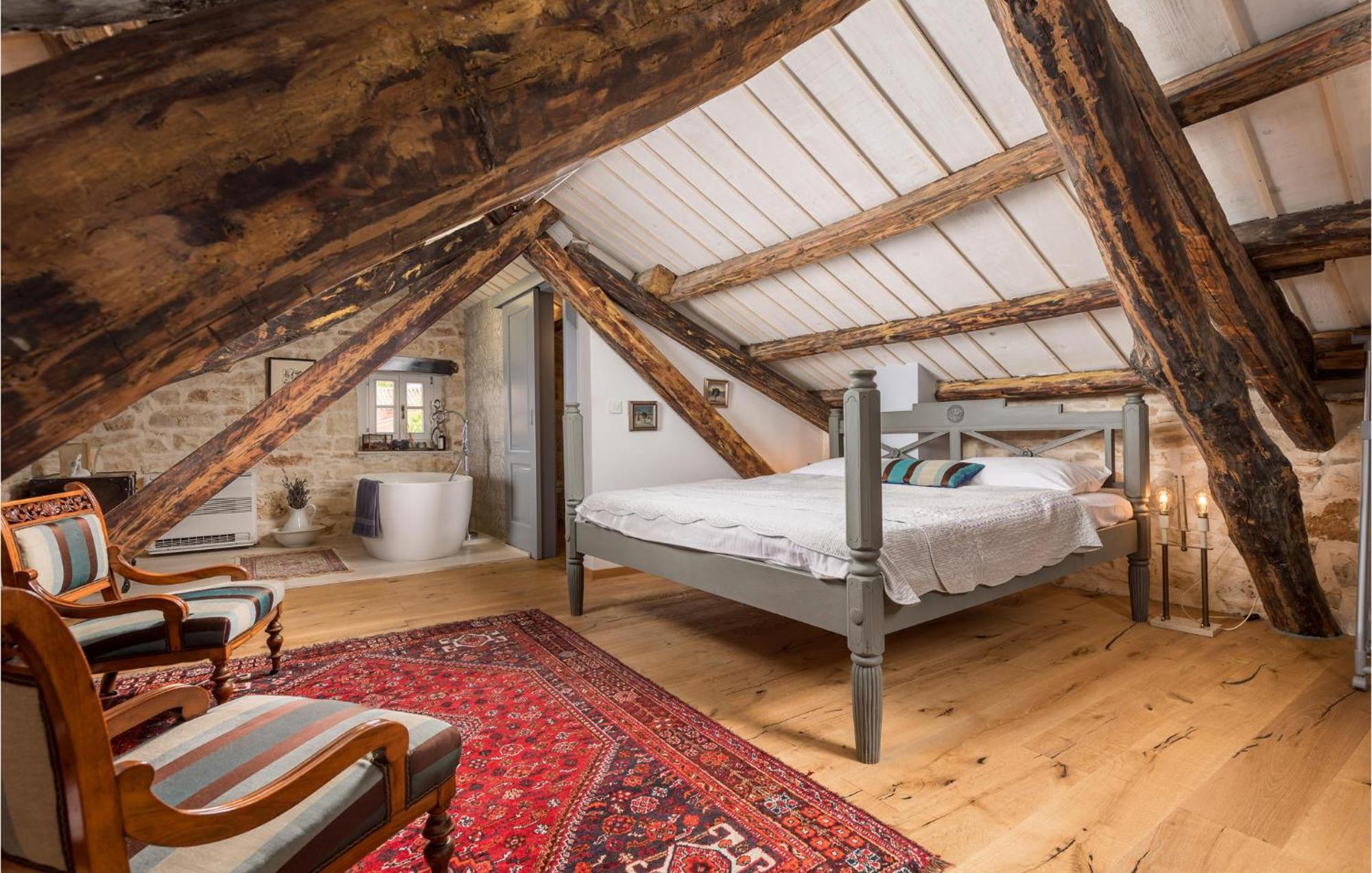 Amazing Home In Foli With Kitchen Zewnętrze zdjęcie